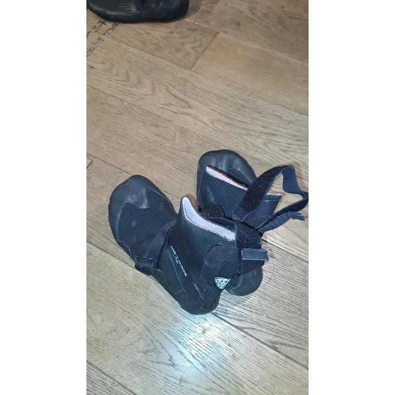 Rip Curl Flashbomb Neoprenschuhe 3mm IS - Grösse 9/42 (Miete)