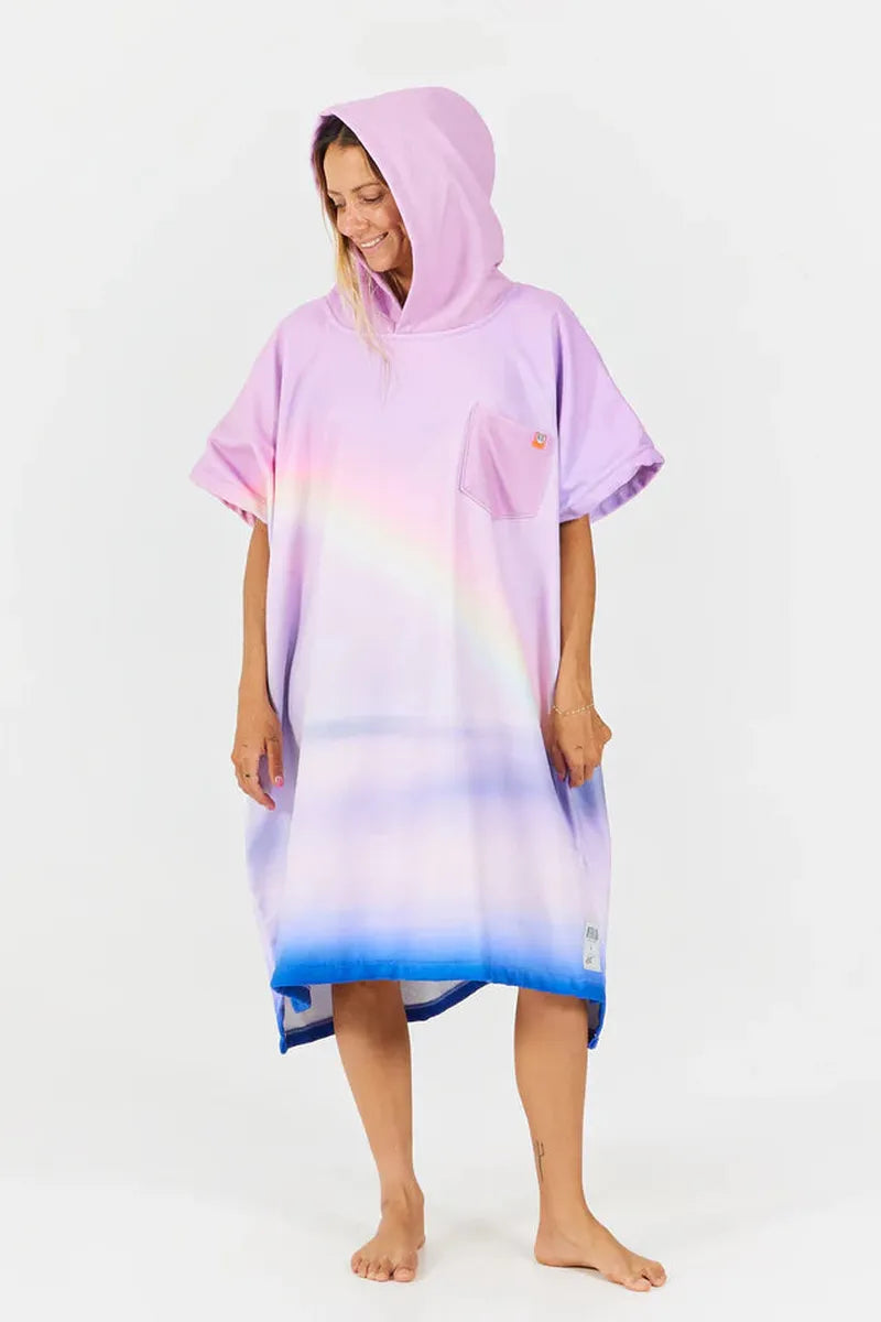 After Essentials Poncho Artist Series Arto Saari - Rainbow