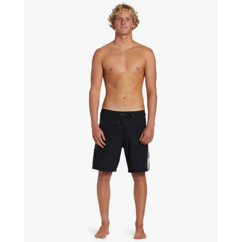 Billabong Boardshort Restore Surftrek 18" - Black