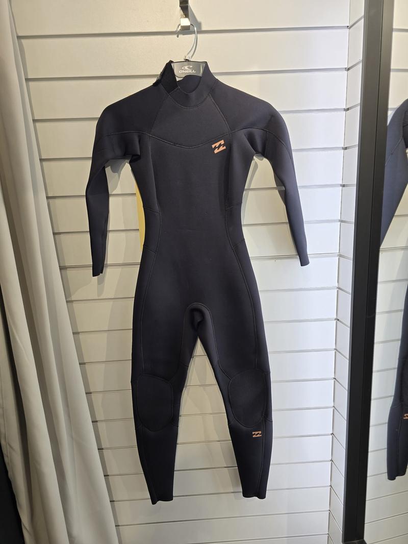 Billabong Damen Neoprenanzug Foil 3/2mm Backzip - Black Grösse 8 (Miete)