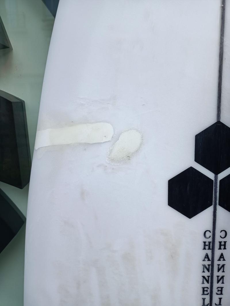 Channel Island Twin Pin 6'1" 35.3L Futures (Occasion)