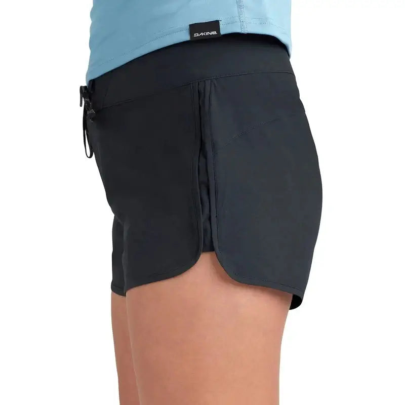 Dakine Damen Boardshort Roots 2.5'' - black (white logo)