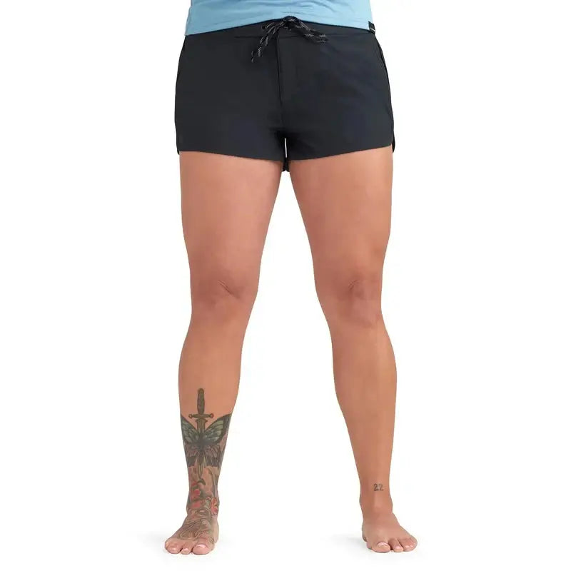 Dakine Damen Boardshort Roots 2.5'' - black (white logo)