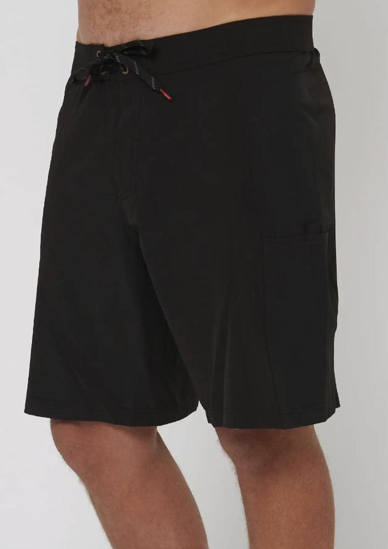 Follow Herren Boardshorts Global Tech - black