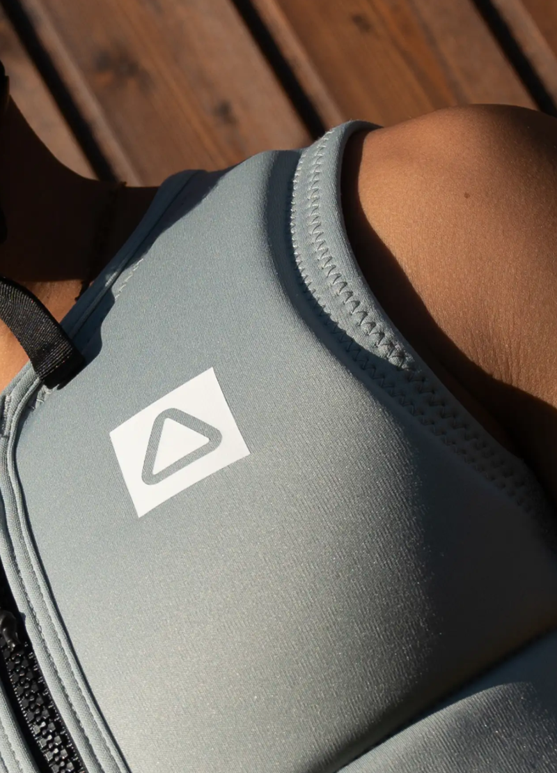 Follow Herren Weste Corp - grey/green