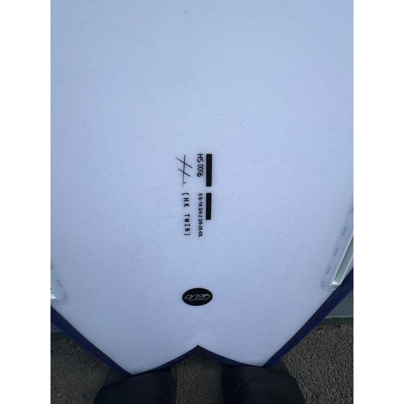 Haydenshapes Surfboard HK Twin 5'6" Futures (Occasion)