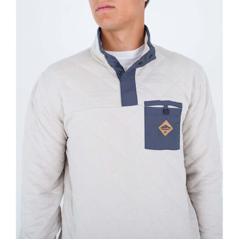 Hurley Herren Middleton Quilted 1/4 Zip Snap Fleece - bone