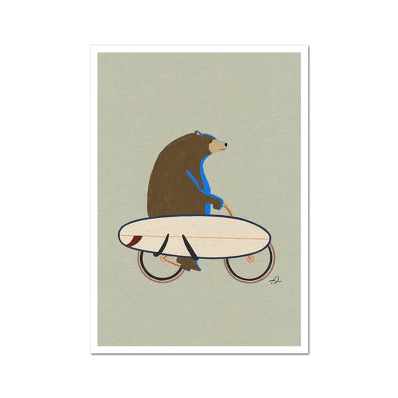 Lavater Grusskarte - grizzly riding a bike with a surfboard