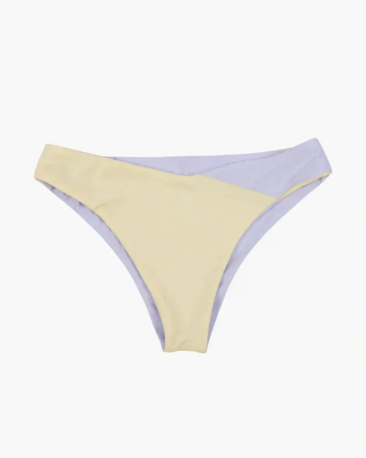 Main Bikini Bottom Flair