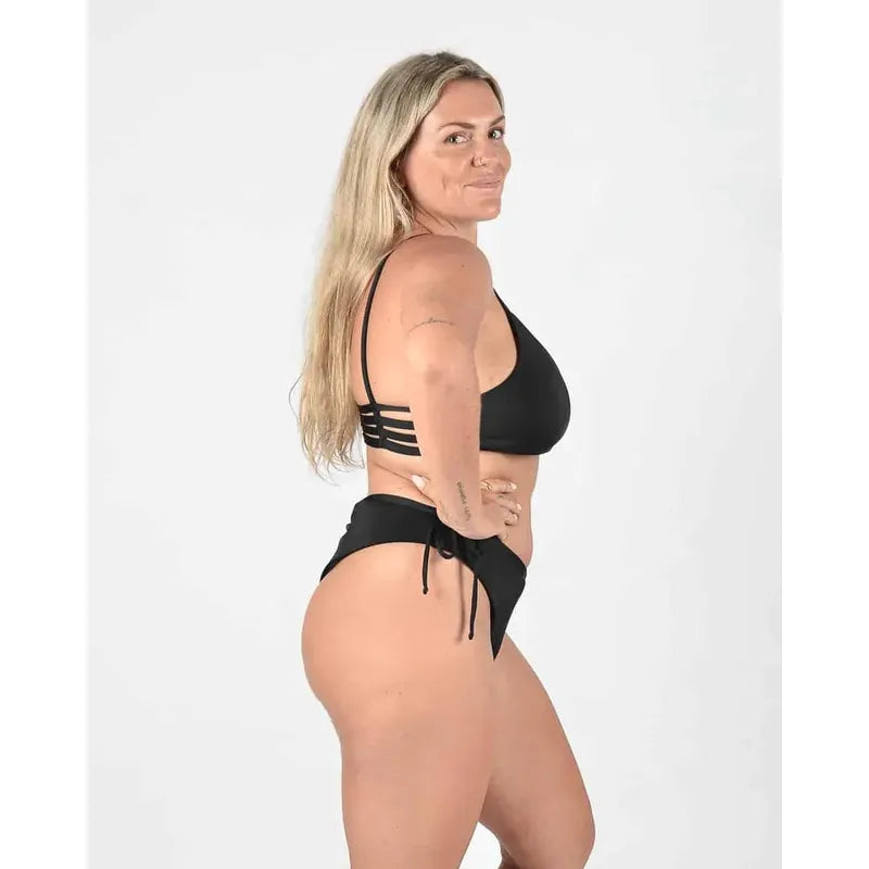 Main Design Damen Bikini Top Sassy - black