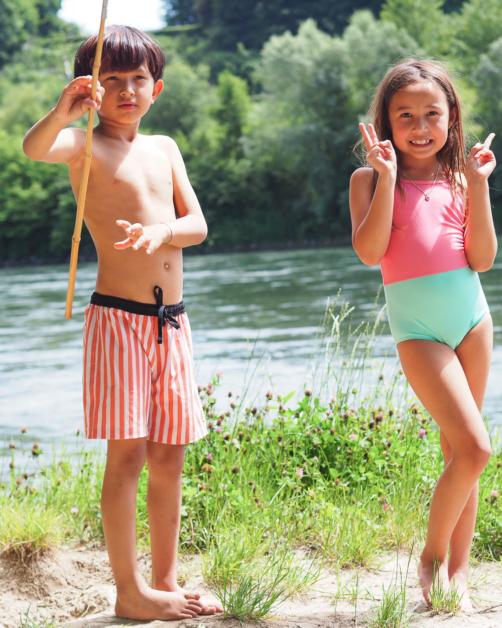 Main Design Kinder Boardshorts für Jungen Lean