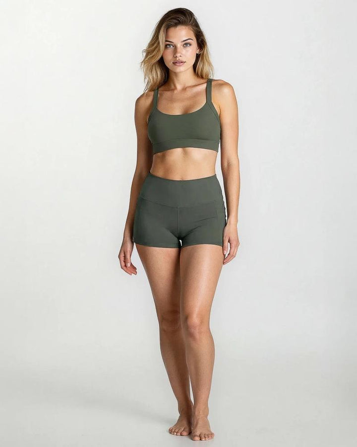 Main Design Top Essence Active