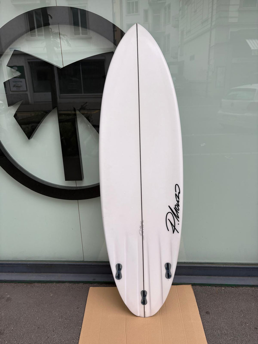 P.Mouzo Surfboards 5'11" FCS II 31L (Occasion)