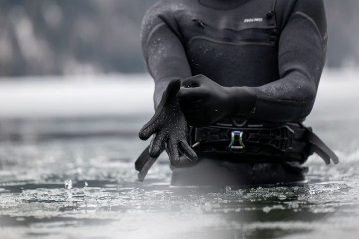 Prolimit 3mm Gloves, 5 Finger Q-Glove X-Stretch - black