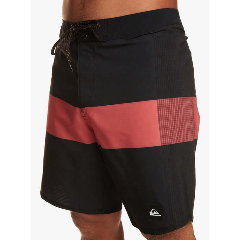 Quiksilver Herren Boardshorts Highlite Arch 19" - schwar / rot