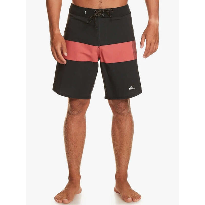 Quiksilver Herren Boardshorts Highlite Arch 19" - schwar / rot