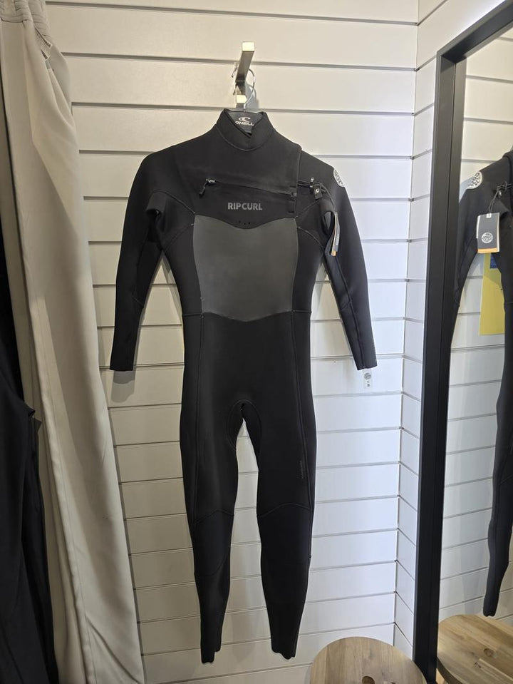 Rip Curl Damen Neoprenanzug Dawn Patrol Chestzip 3/2mm- Black Grösse 8 (Miete)