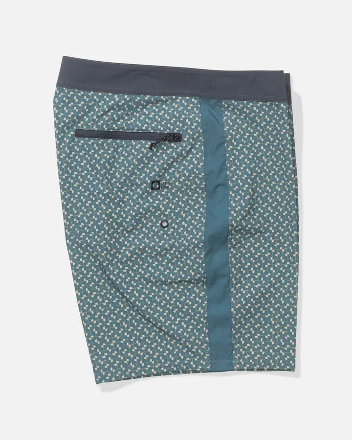 Salty Crew Herren Boardshorts Channel Apex