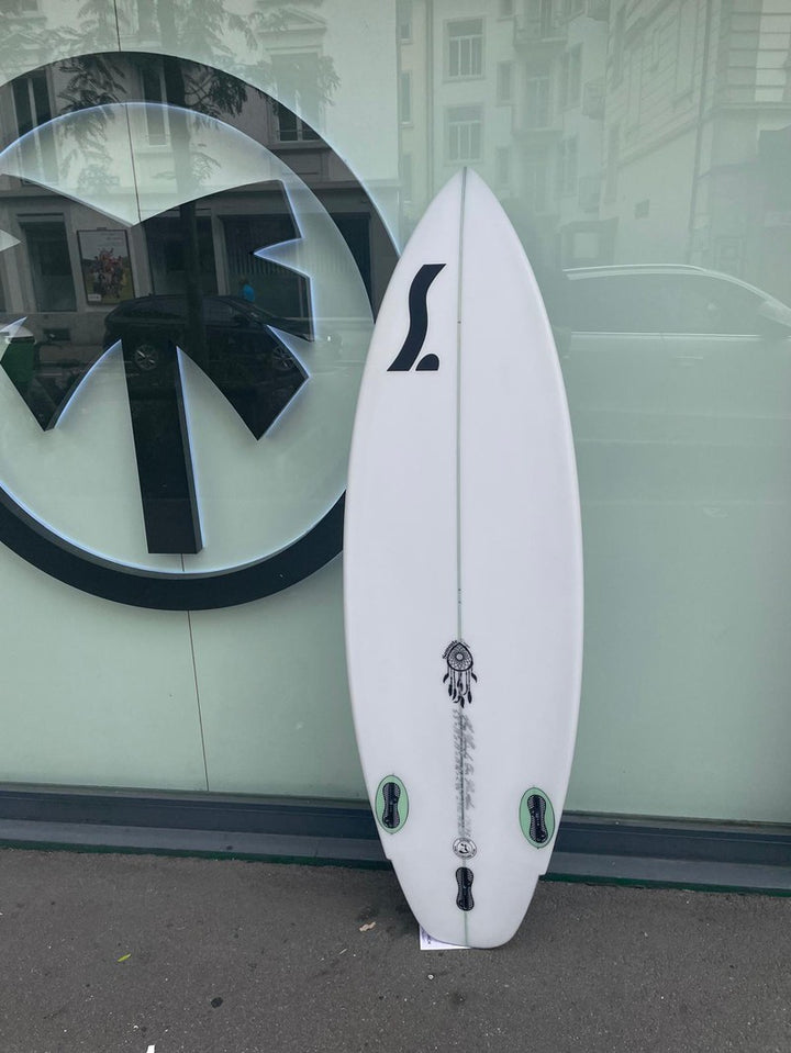 Semente Surfboards Black Tip 5'5"(Occasion)