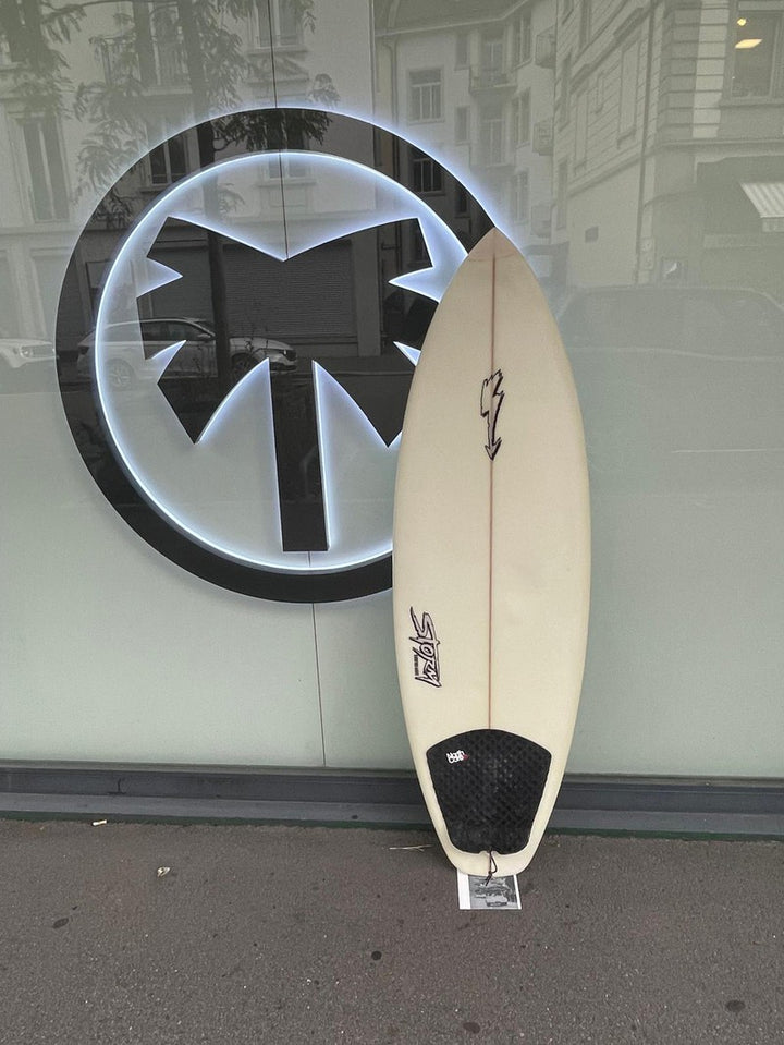 Storm Surfboard 5'2" FCS II(Occasion)