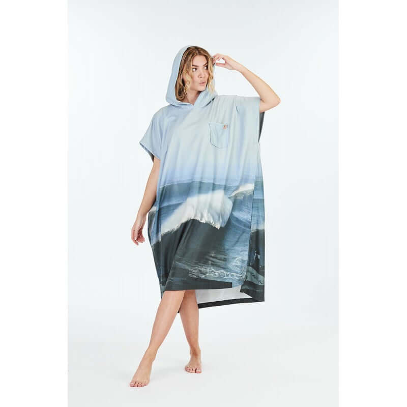 After Essentials Surf MICRO FLEECE Poncho - Nazare