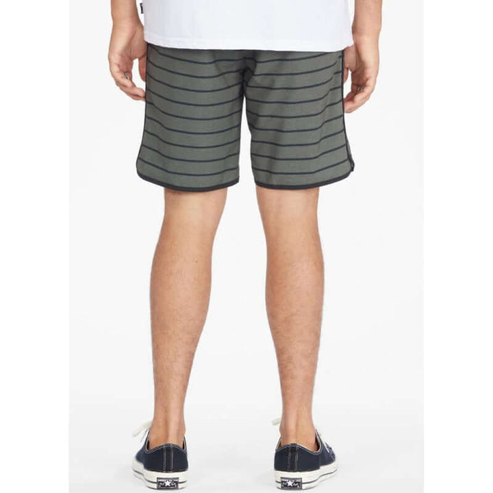 Billabong Herren Boardshort Crossfire Elastic 73 - olive